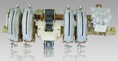 Контактор КТ 6024 110в 125А