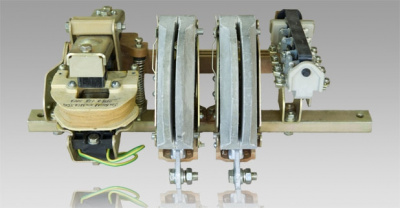 Контактор КТ 6032 380в 250А